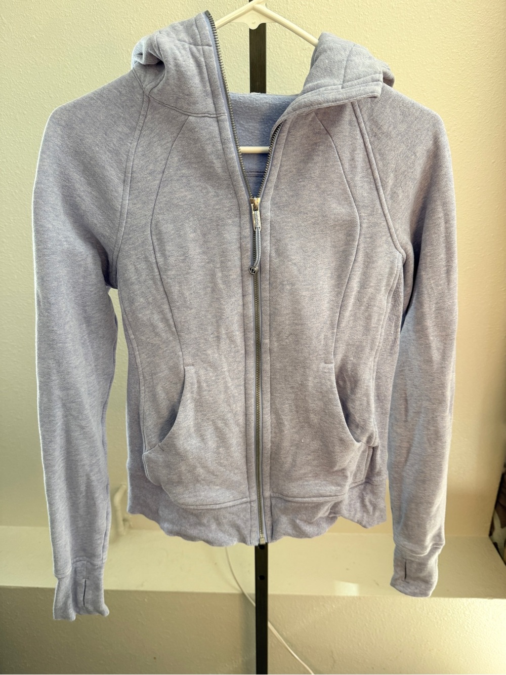 Lululemon Scuba in light blue
